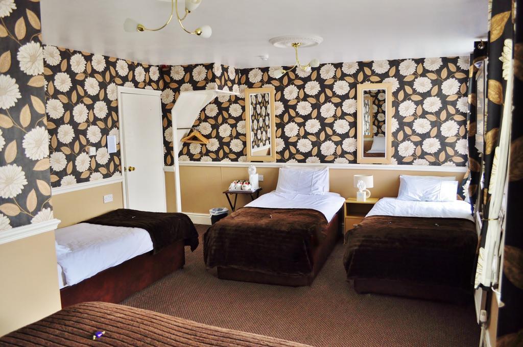 Cheers Hotel Blackpool Camera foto